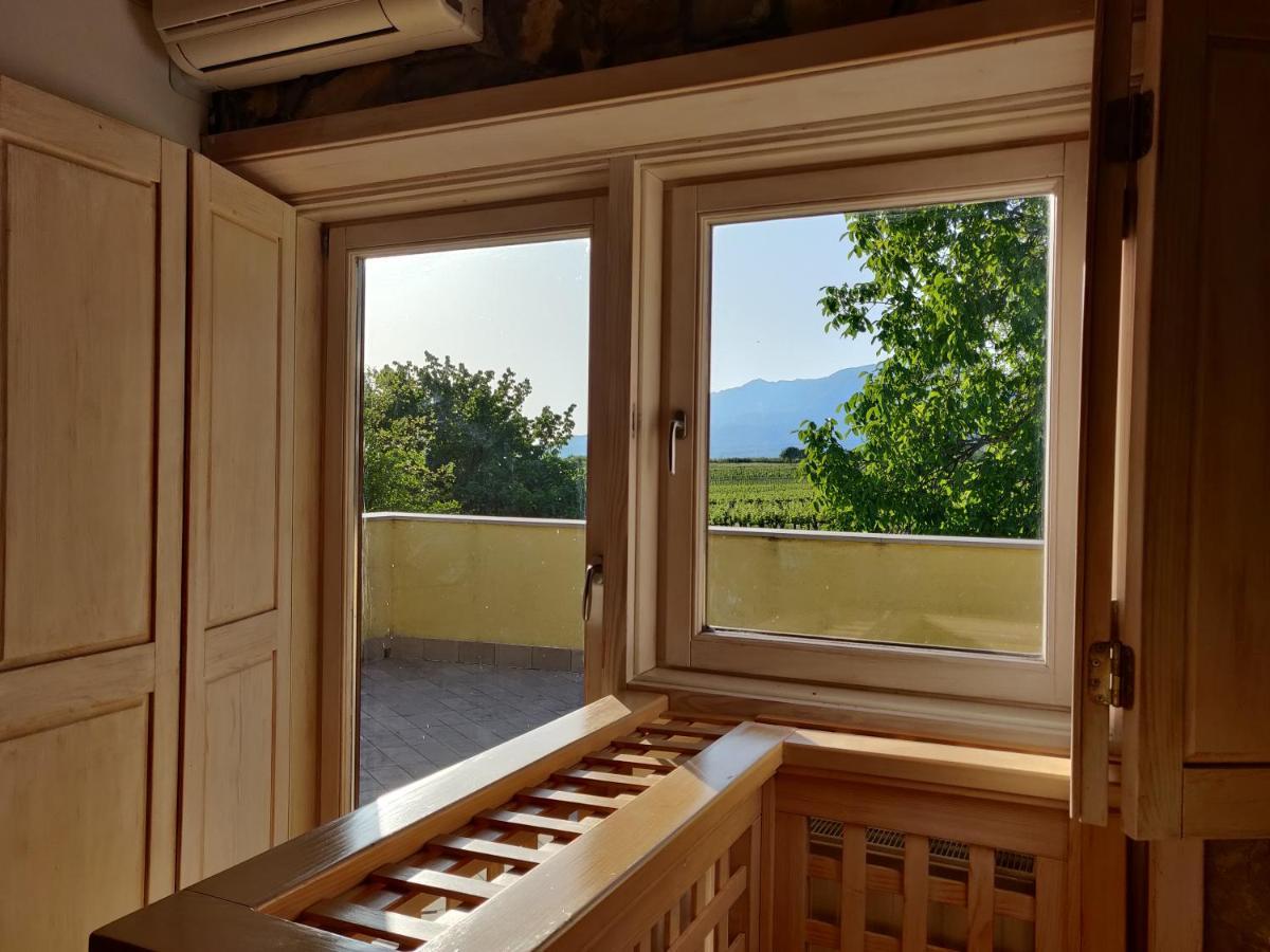 Small House In Vipava Valley Eksteriør billede